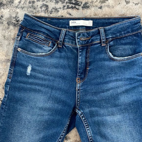 Zara Jeans with Pearls at Ankles - Picture 4 of 7